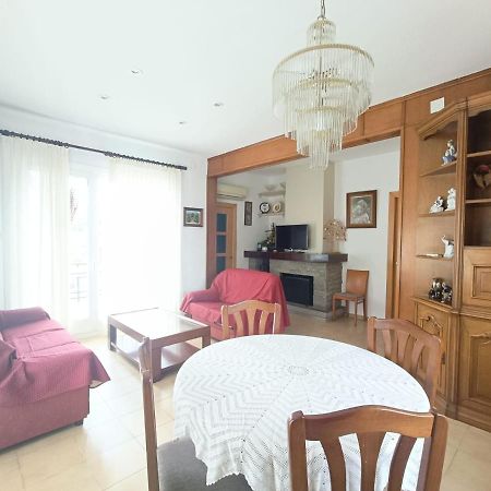 1R Pis Al Port-Terrassa I Jardi Διαμέρισμα Llança Εξωτερικό φωτογραφία